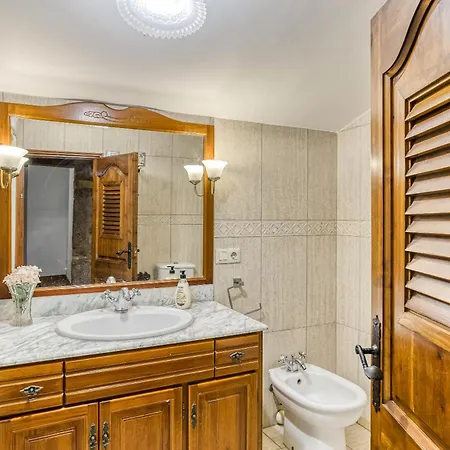 Country house Masia Mas Tibau Girona